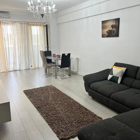 The Bliss Daire Râmnicu Vâlcea Dış mekan fotoğraf